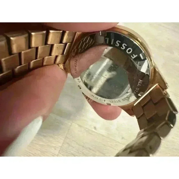 Fossil Rose Gold Watch 10ATM - Picture 8 of 9